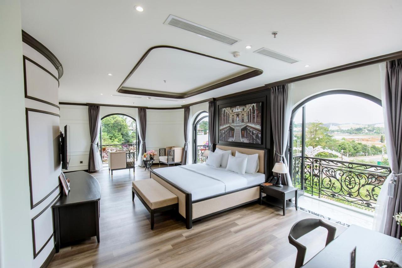 Khach San Robin Gia Nghia Hotel Eksteriør billede
