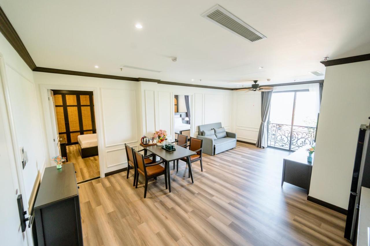 Khach San Robin Gia Nghia Hotel Eksteriør billede
