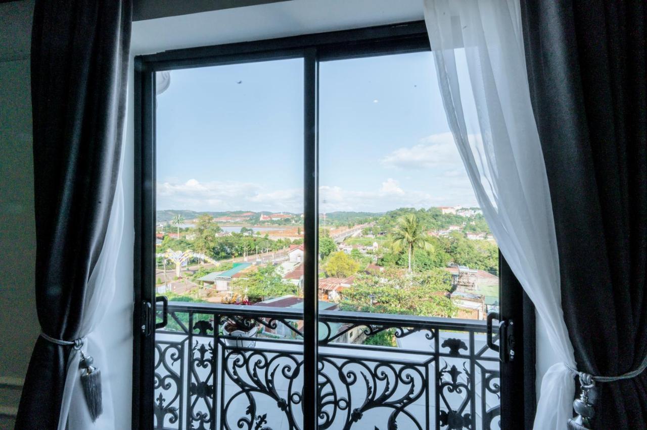 Khach San Robin Gia Nghia Hotel Eksteriør billede