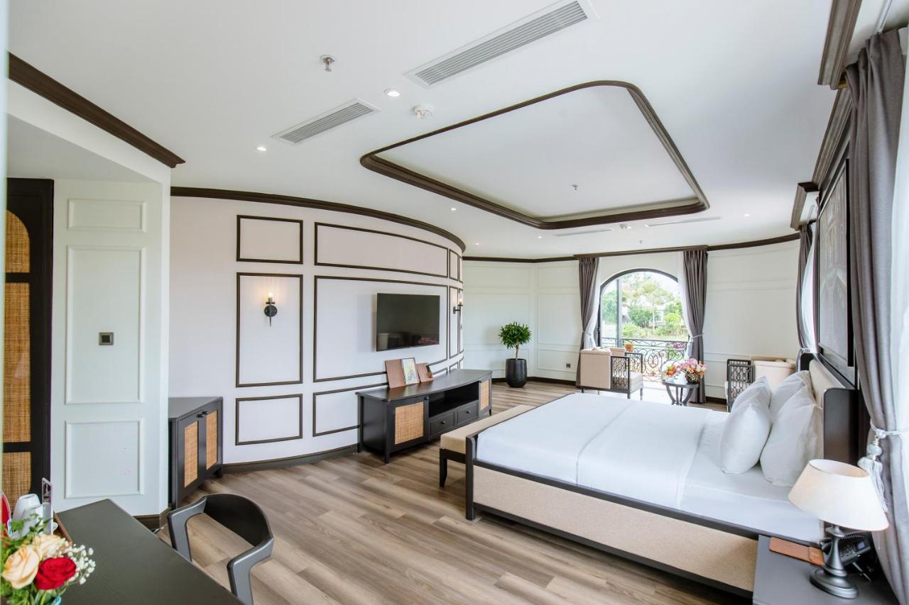 Khach San Robin Gia Nghia Hotel Eksteriør billede