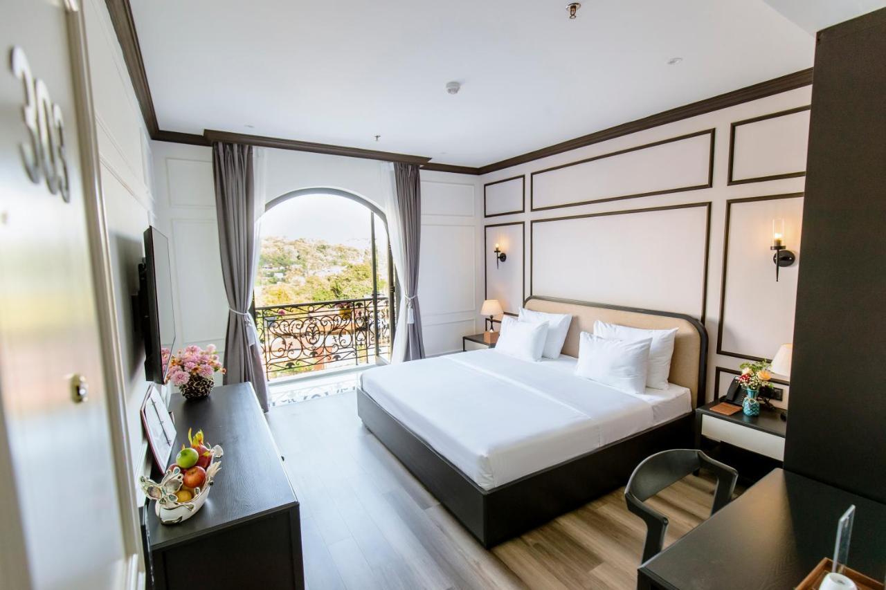 Khach San Robin Gia Nghia Hotel Eksteriør billede