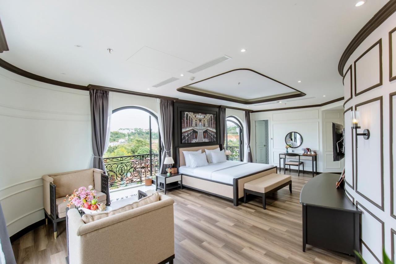 Khach San Robin Gia Nghia Hotel Eksteriør billede