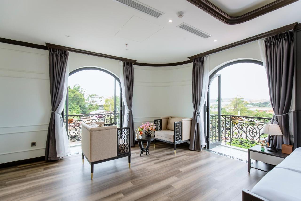 Khach San Robin Gia Nghia Hotel Eksteriør billede