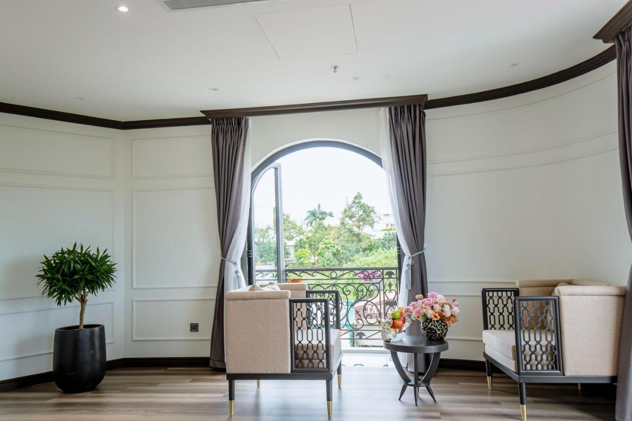 Khach San Robin Gia Nghia Hotel Eksteriør billede